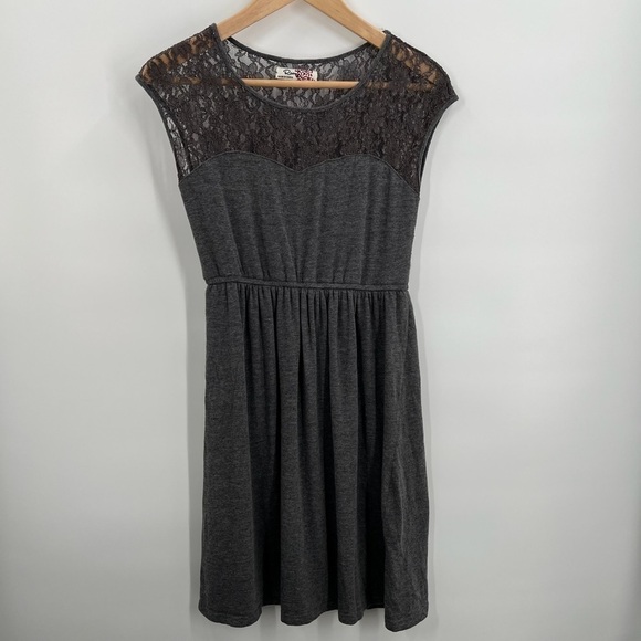 Romy Grey Lace Shoulders Dress Ladies Small - Picture 1 of 5